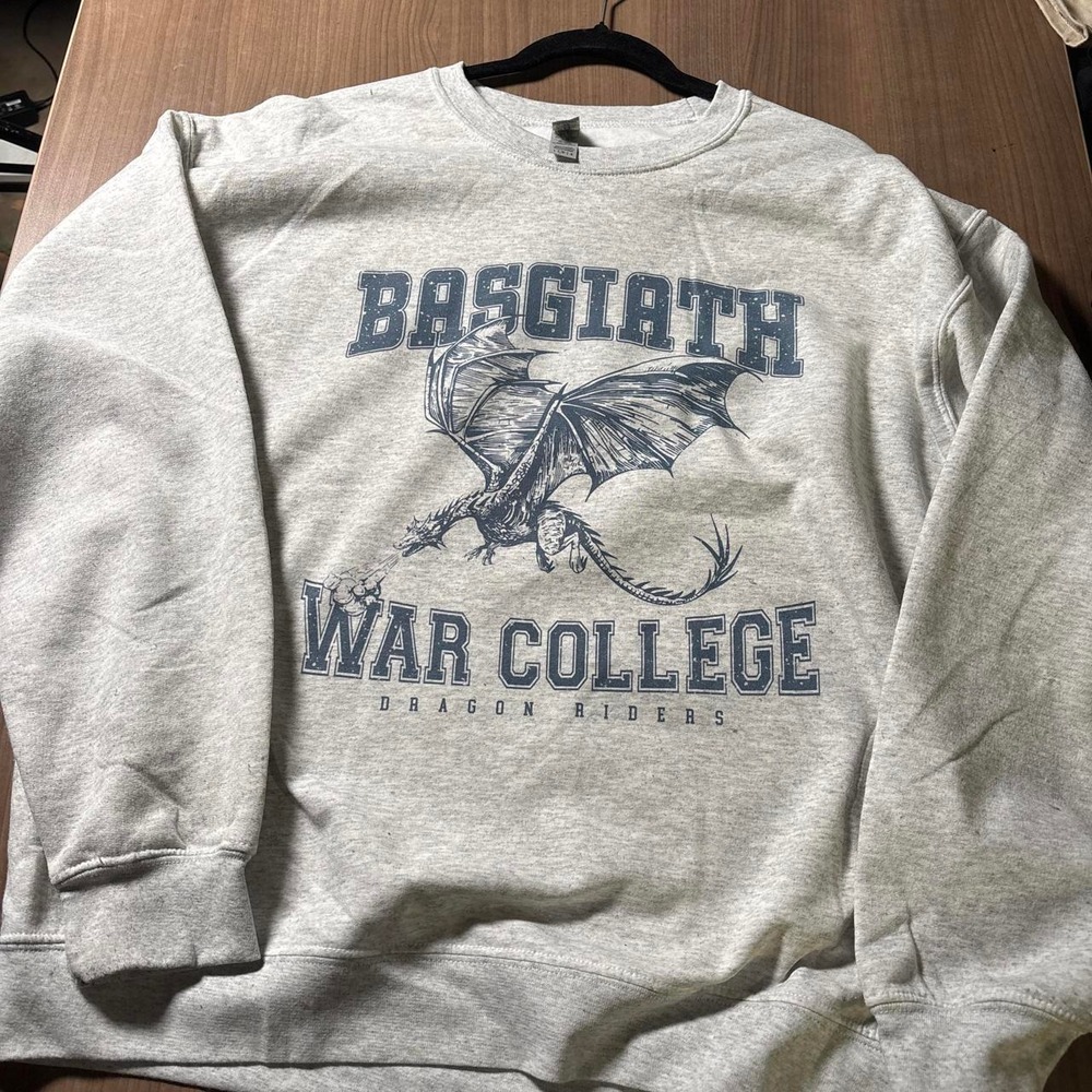 Gray Gildan crewneck sweatshirt size L